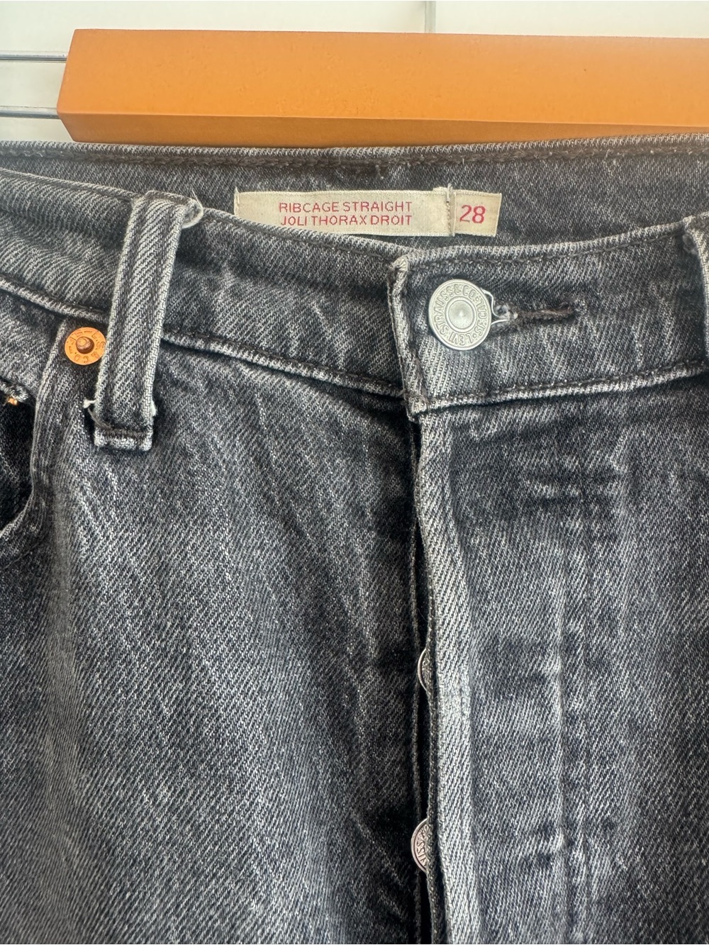 Levi's Ribcage Straight High-Rise Jeans - Black/grey Wash